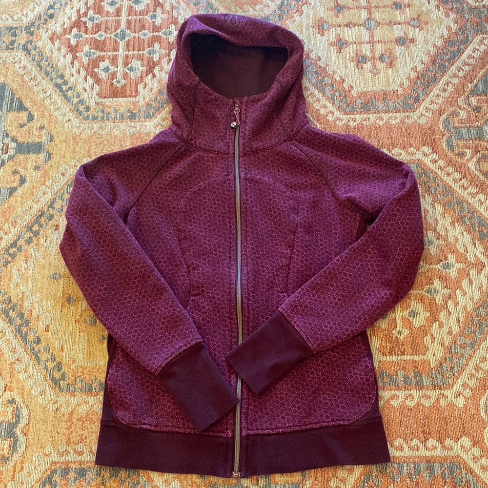 COPY - Lululemon women’s size 10 scuba zip up jacket, rare find